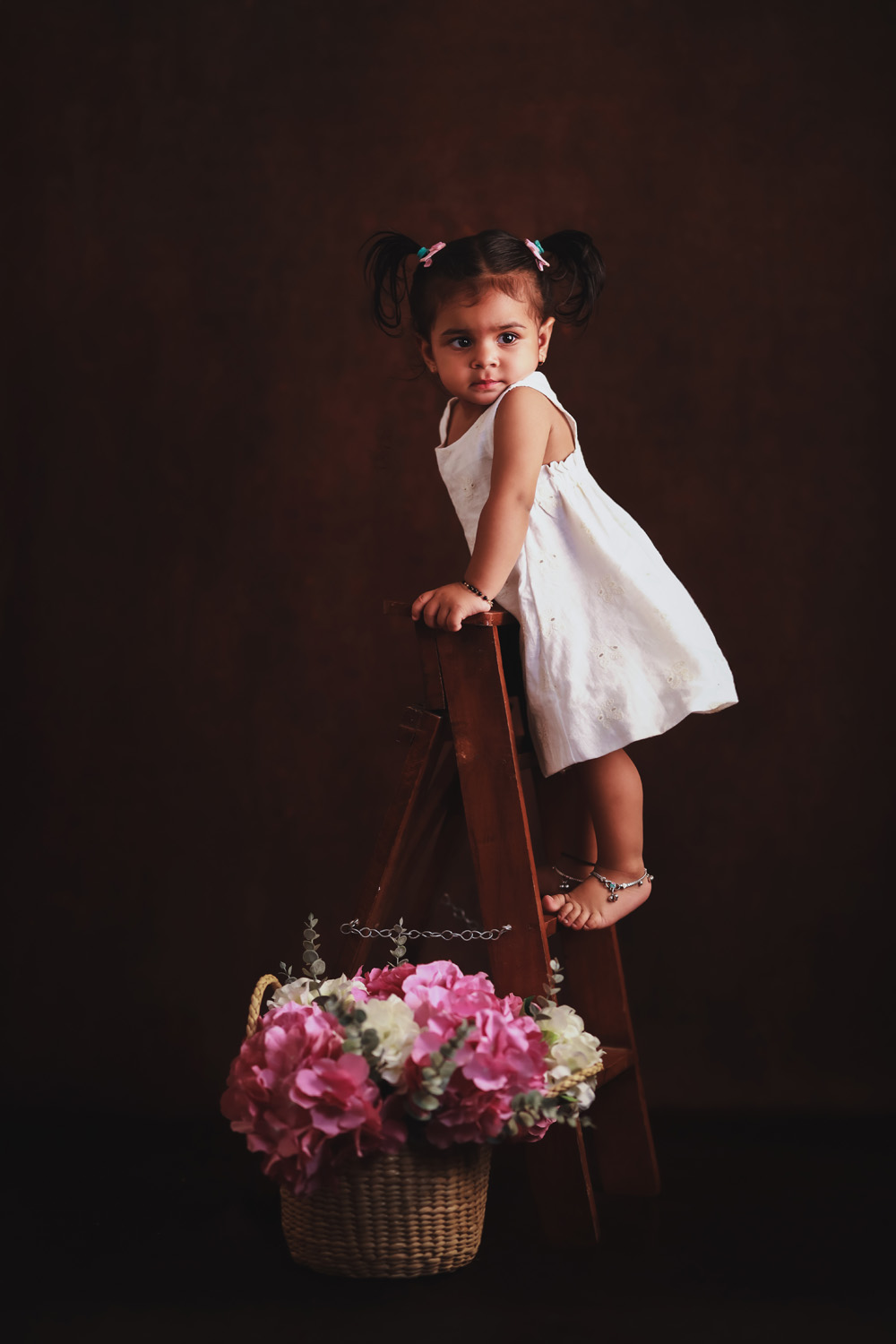 Rustic Bloom Portraits (4)